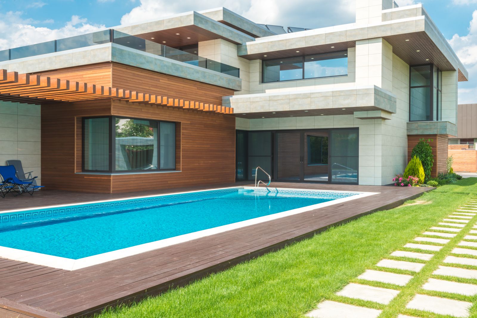 Dive In — Fiberglass Pool Guyz